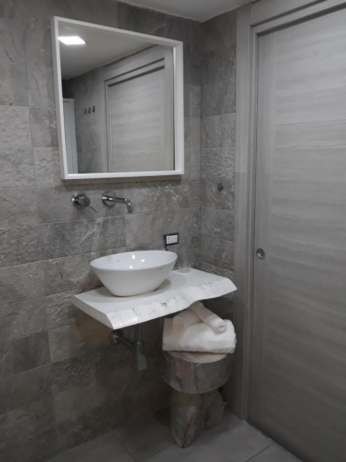 Qui Family Appartement Napels Buitenkant foto